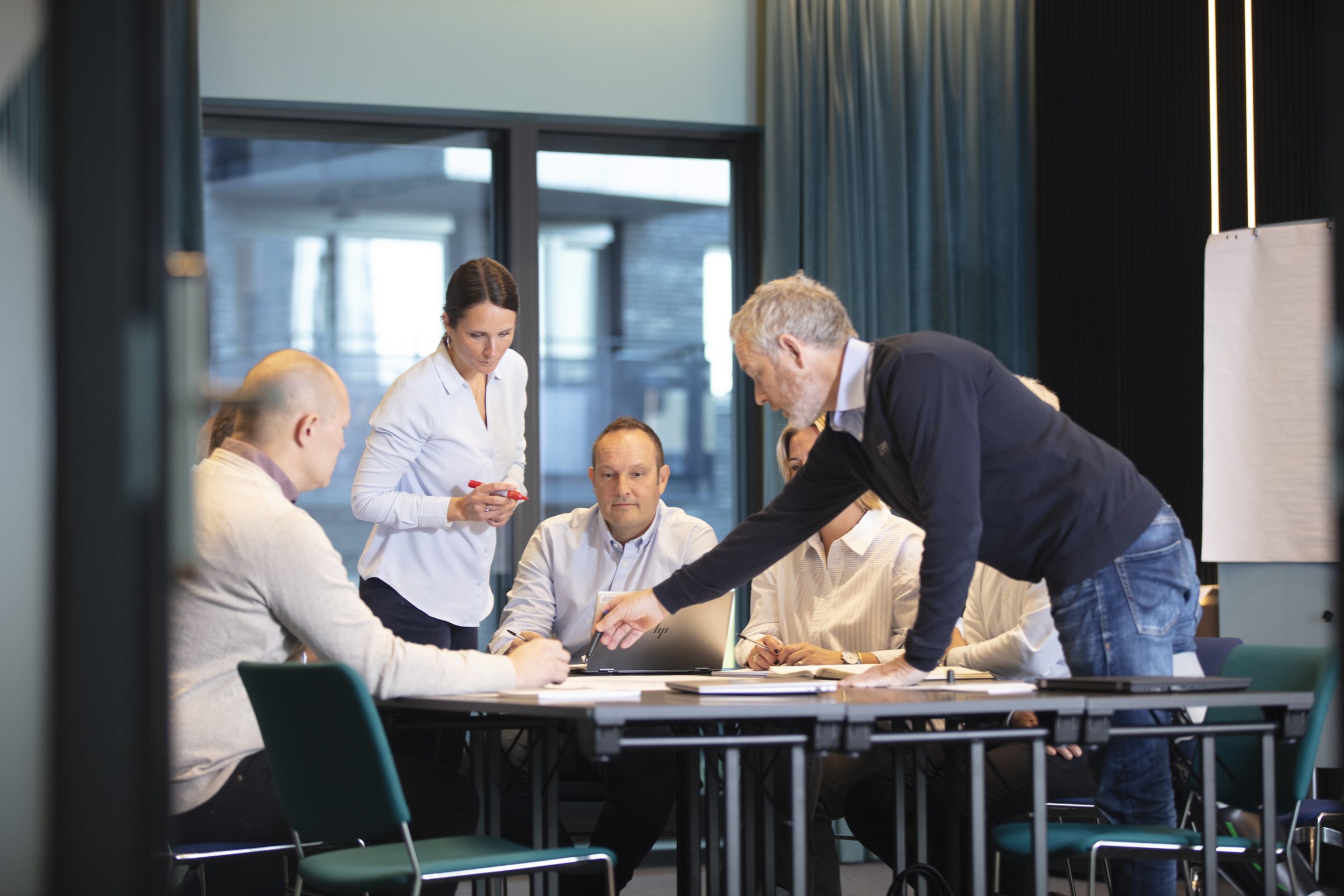 analyse av salgsprosess i møte med ledergruppe
